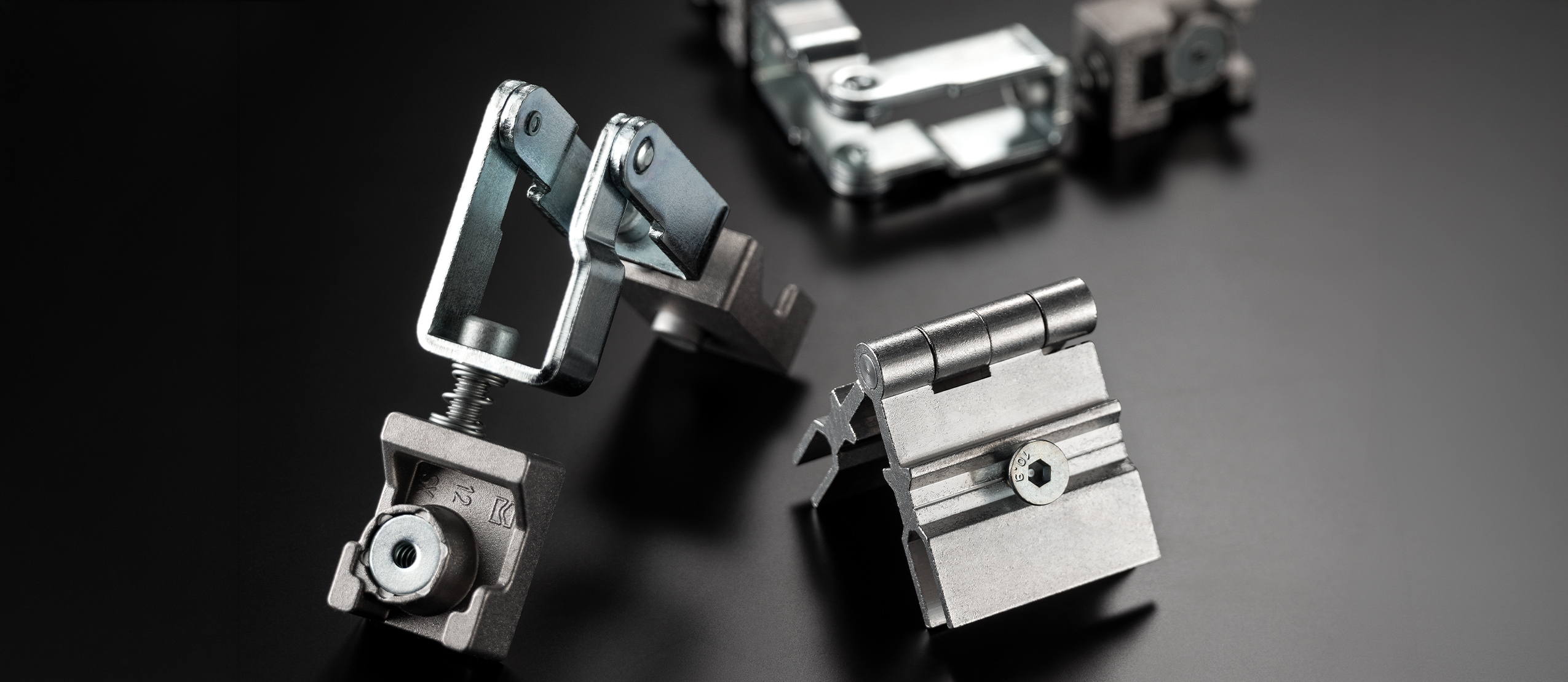 Èquerre avec angle variable